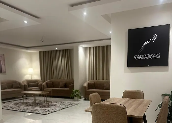 Roma House